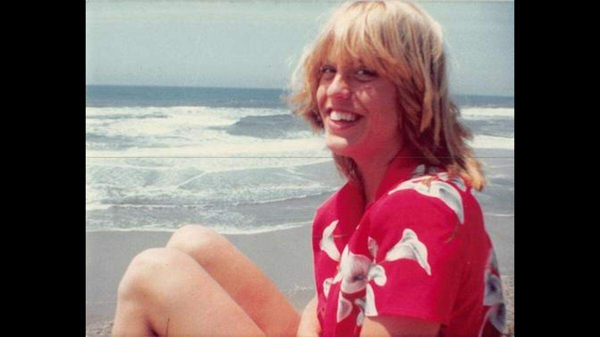 Karen Stitt was found dead in 1982, Santa Clara County prosecutors said.