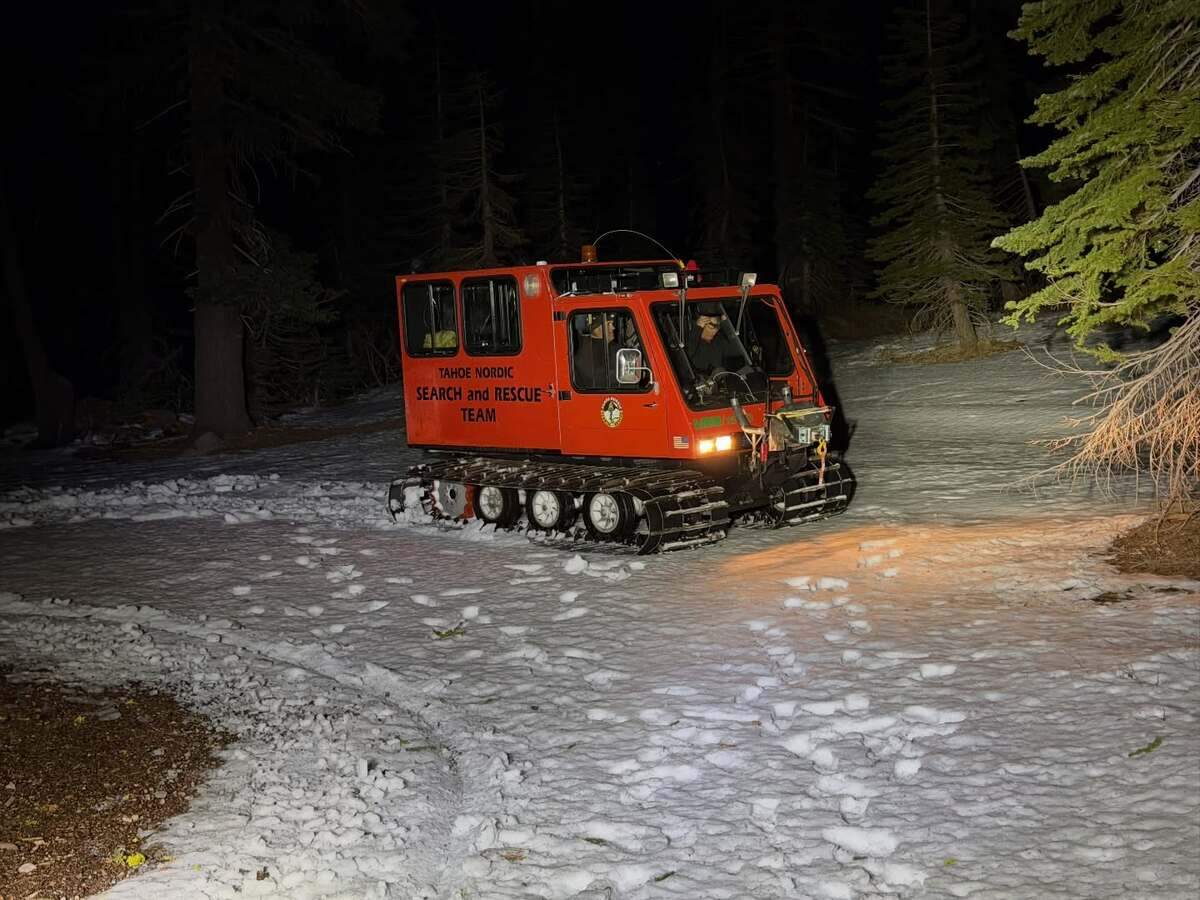 Rescuers stayed on the line with the hiker while skiers in two snow machines made their way to him