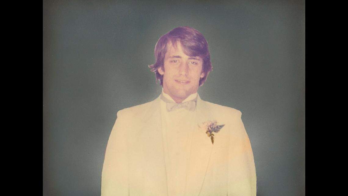 Milton Leon Pelligrini Jr. was aboard a commercial fishing boat when it capsized in 1987, deputies say.