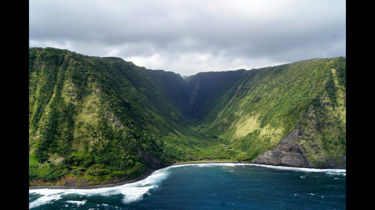 The island of Hawaii is shown.