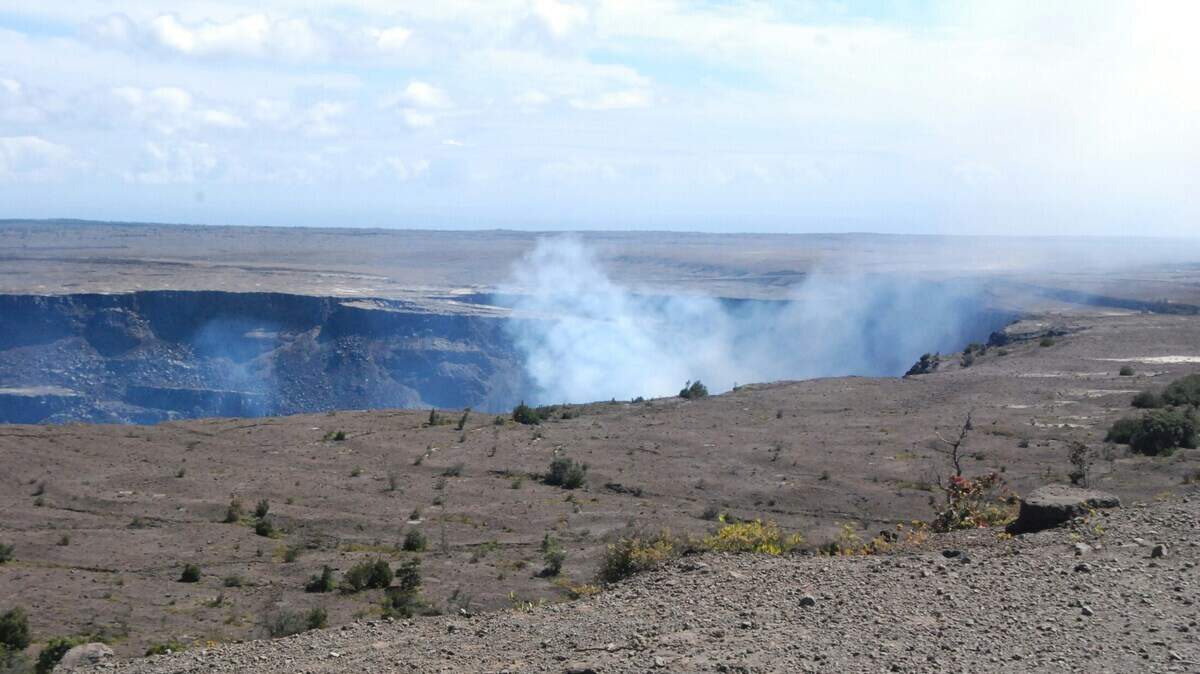 Experts say that an uptick in seismic activity near an active volcano can mean an eruption is imminent.