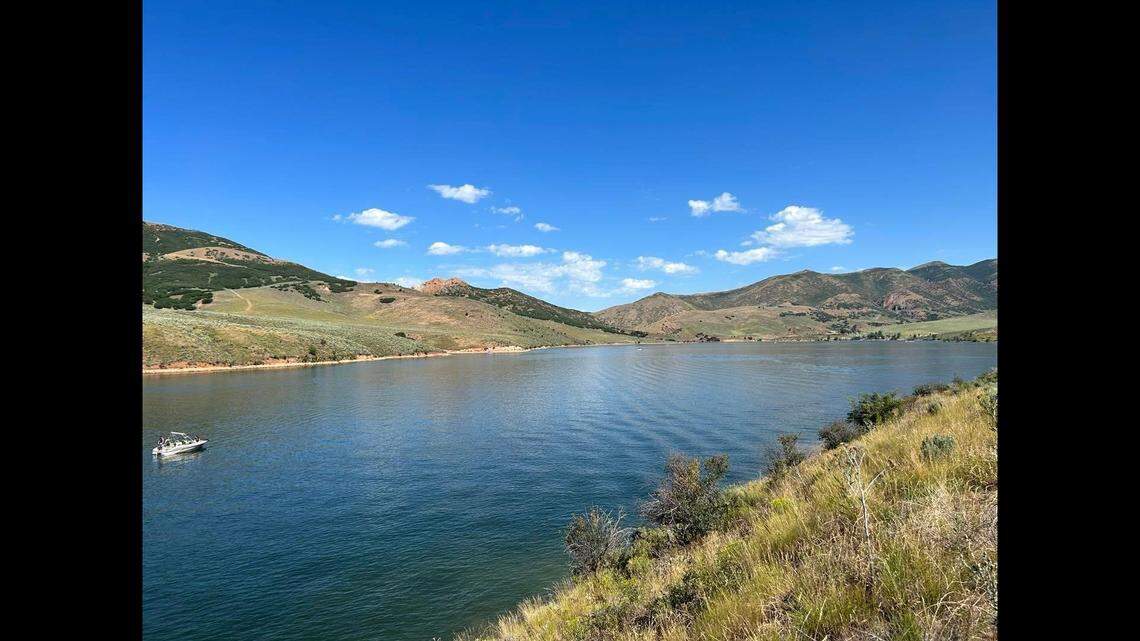 A 30-year-old jet skier died after crashing into a rock wall at a reservoir at a Utah state park, rangers say.
