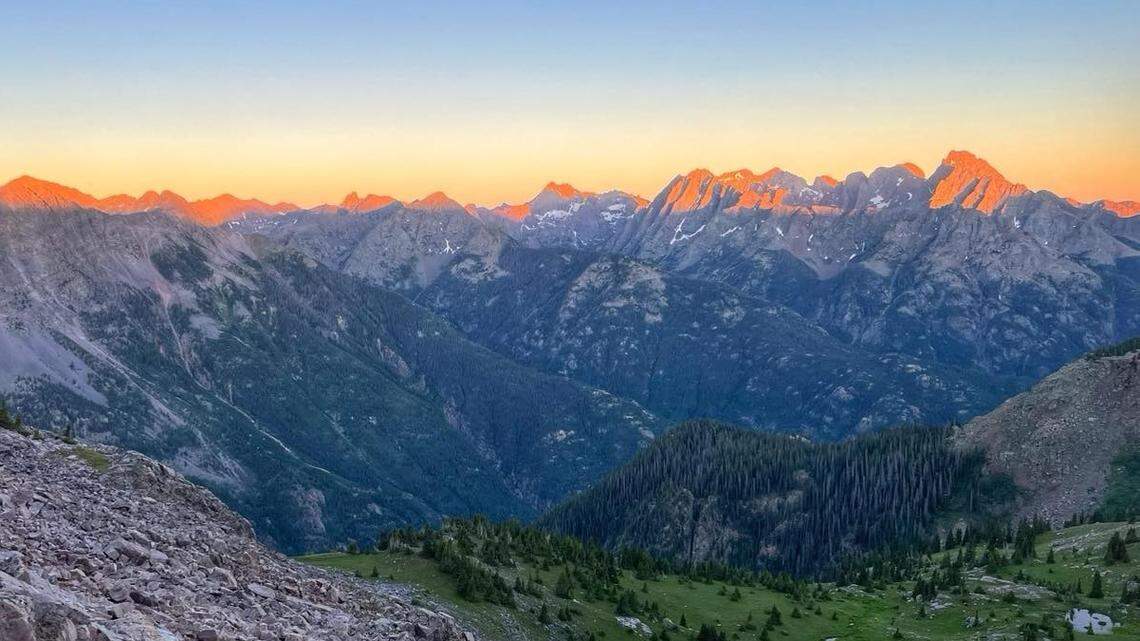 A 25-year-old man hiking with friends on Snowdon Peak near Silverton fell 600 to 800 feet to his death, Colorado officials say.
