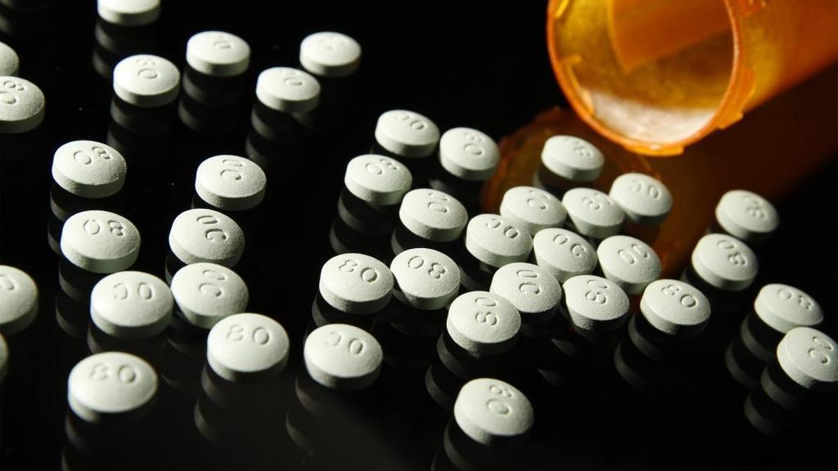 OxyContin, a prescription opioid, in 80 mg pills.