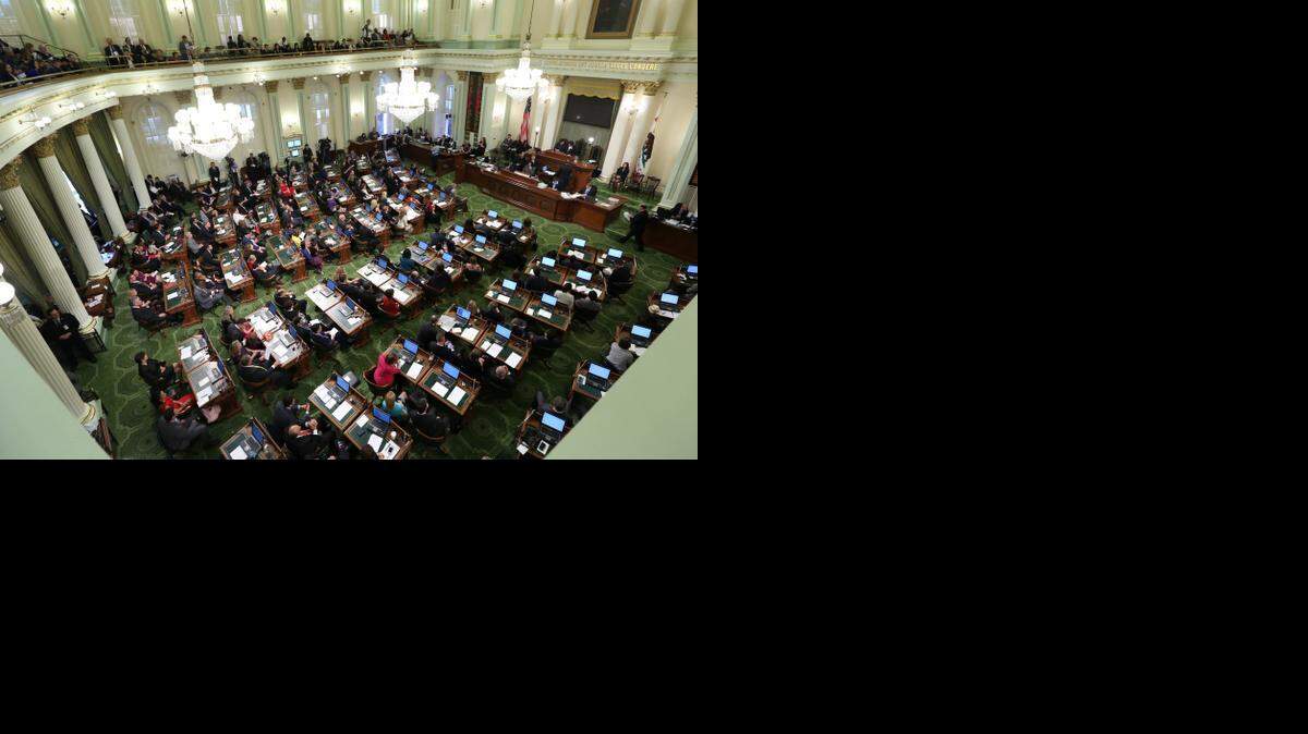 
The California State Assembly meets for an organizational session where lawmakers took the oath of office on Dec. 1, 2014.
