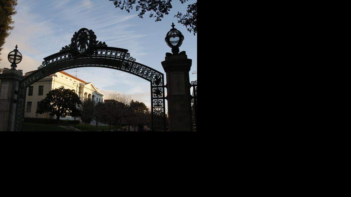 
Late light falls on Sproul Hall behind the Sather Gate at the University of California, Berkeley campus on Dec. 21, 2014.
