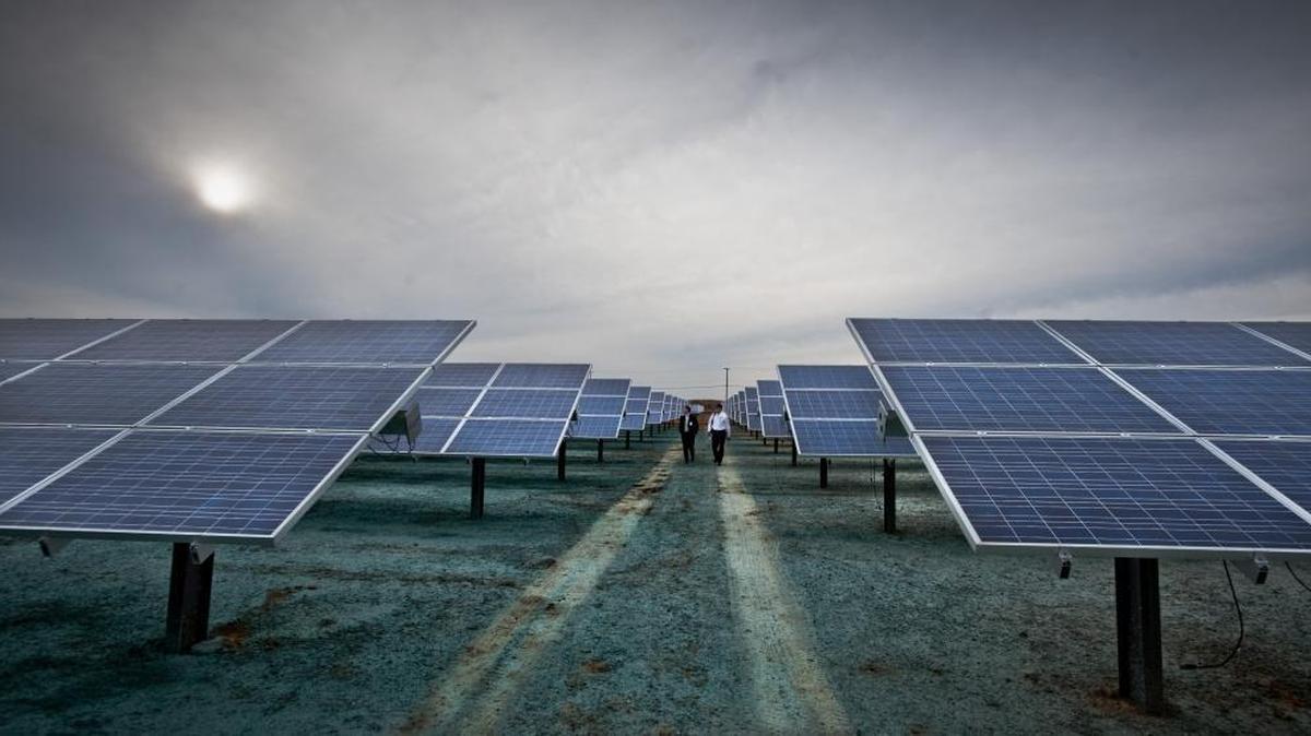 SMUD in 2009 opened a 3.6-megawatt solar farm at Aerojet’s Roseville campus. 