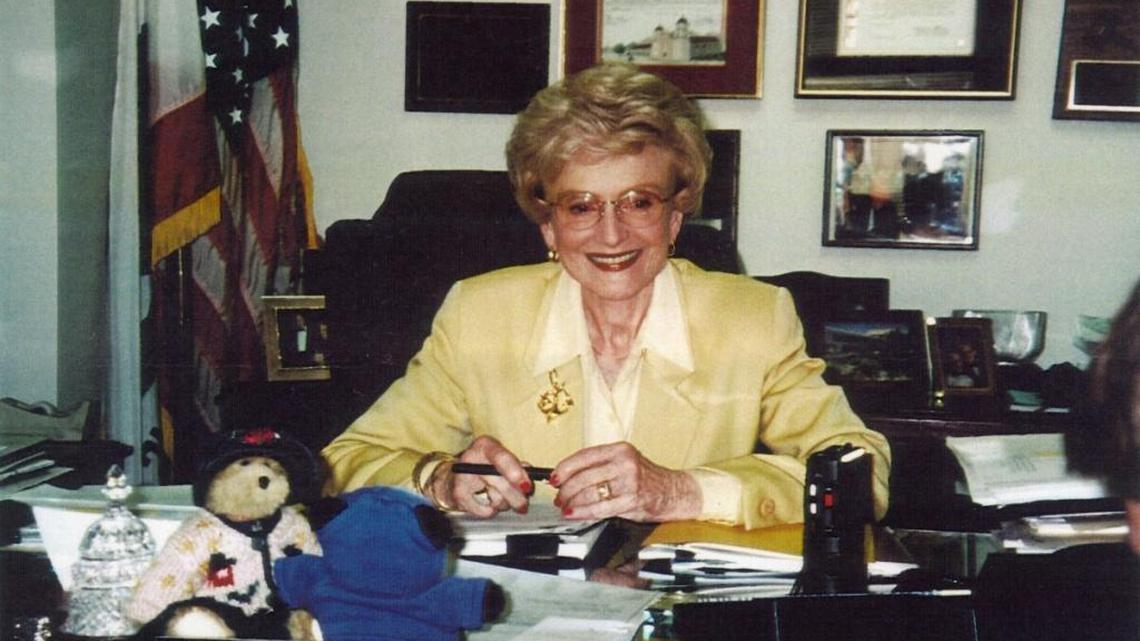 Marian Bergeson in 1998.