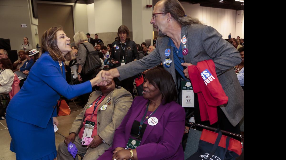 
California Rep. Loretta Sanchez, left, greets supporters at the California Democrats State Convention in Anaheim, Calif., on Saturday, May 16, 2015.
