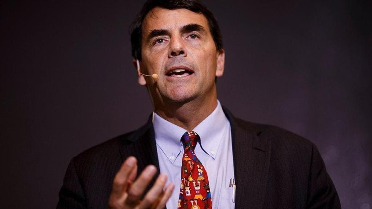 Tim Draper speaks during a news conference in 2014 to roll out the signature-gathering campaign for his proposed ballot measure to split California into six states.