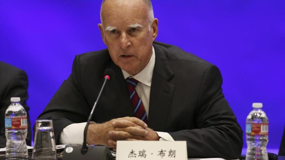 
California Gov. Jerry Brown attends a meeting with Chinese President Xi Jinping and several Chinese leaders and governors from the U.S. in Seattle, Tuesday, Sept. 22, 2015.
