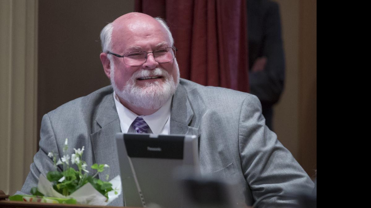 
Senator Jim Beall, D-San Jose, requested a state audit of educational agencies to determine whether they are delivering enough treatment to children with serious mental illnesses. “Right now, we literally don’t have any results or information,” he said.
