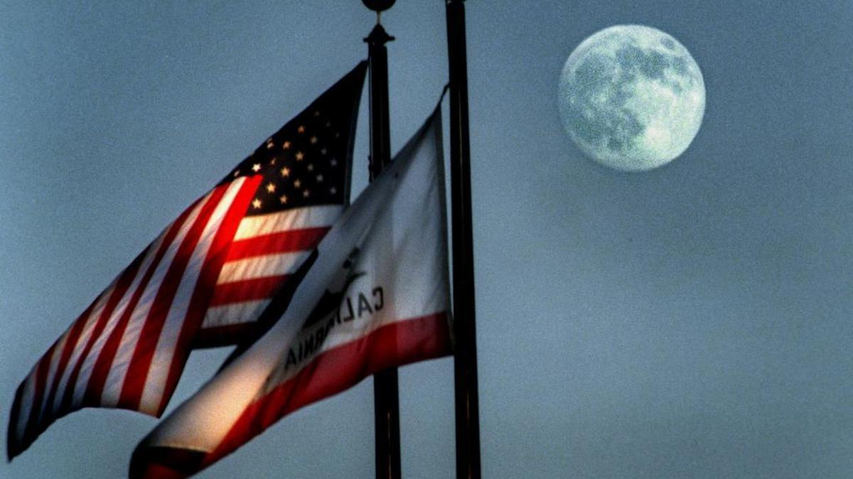 
For $200, Californians with varying ideas can propose a measure that might wind up on the ballot, such as proposing to call California’s chief executive president instead of governor. Another would mandate displaying the state flag more prominently at a variety of events and public buildings, including above the U.S. flag when they are flown together on the same flagpole. A third would create a panel of officials to explore the possibility of California claiming its autonomy from the country.
