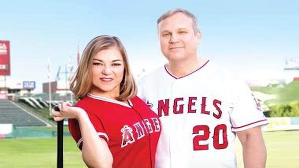 
The front cover of Rep. Loretta Sanchez’s 2014 Christmas card, featuring husband Jack Einwechter.
