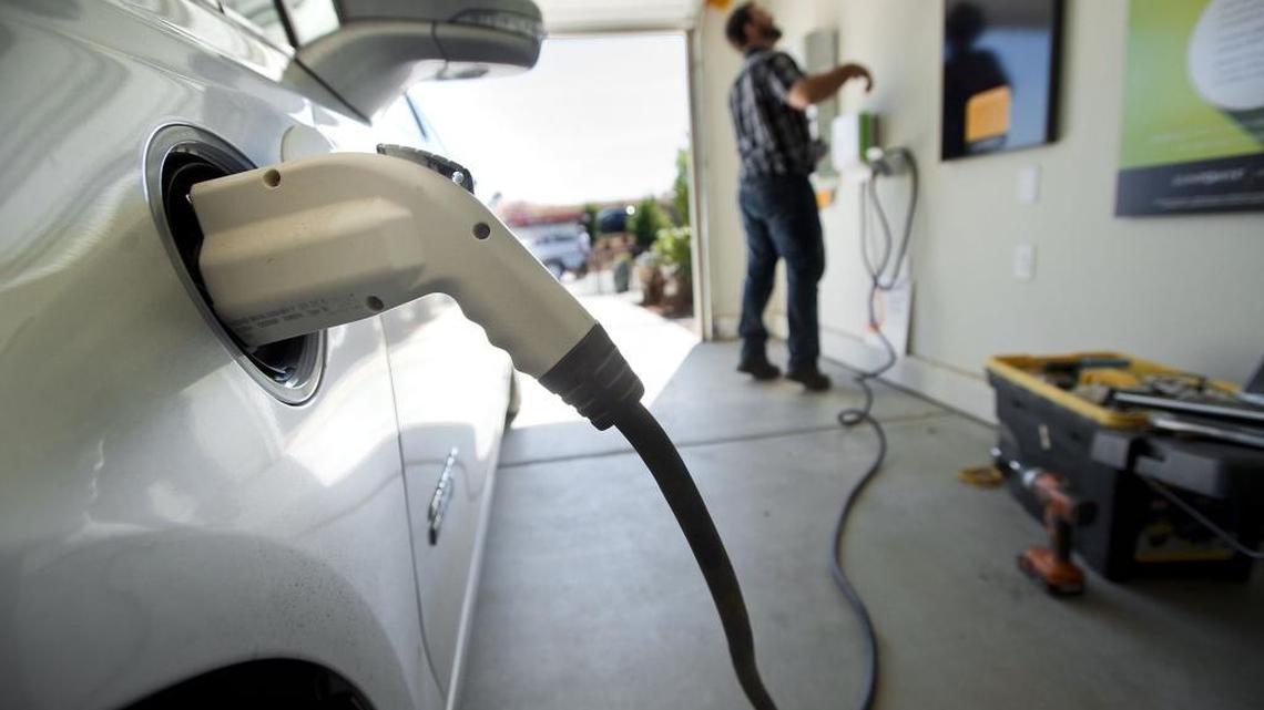 Here’s how Sacramento residents can apply for $9,500 toward a new electric car