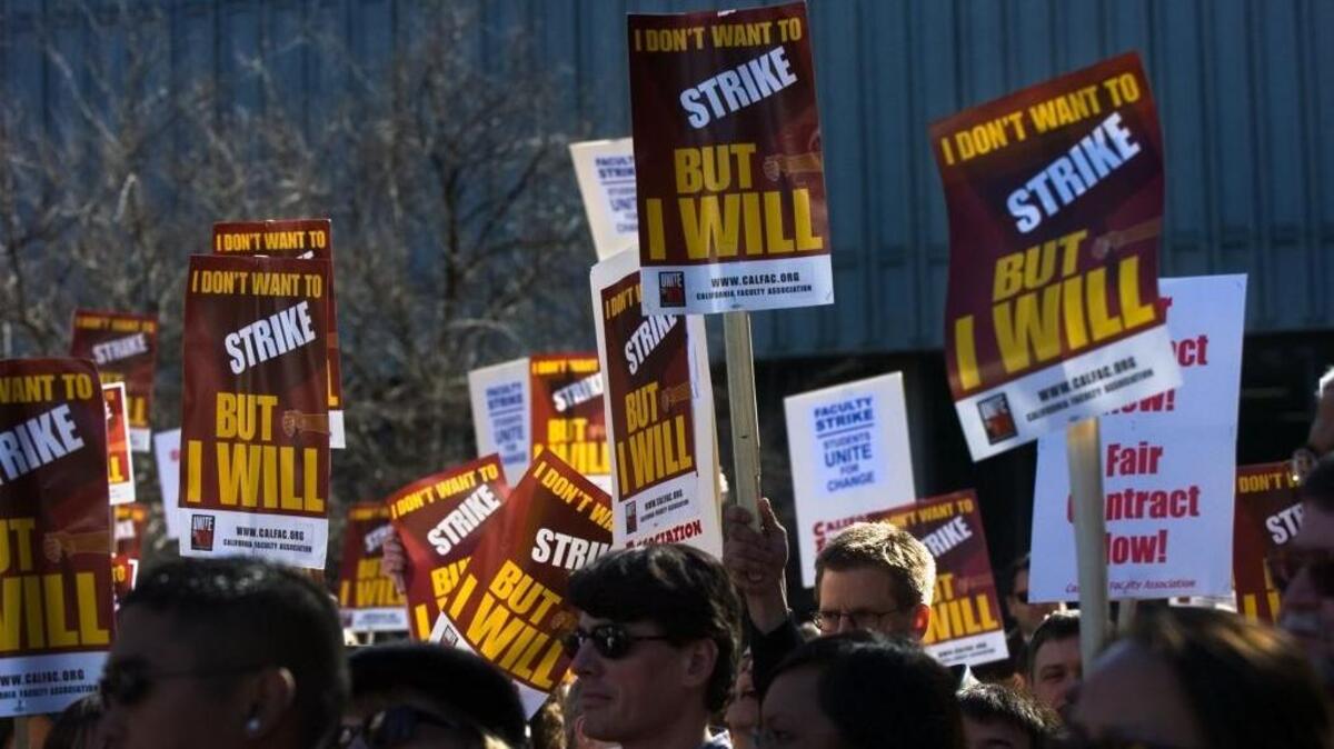 
Sacramento State faculty, who had been working without a contract for twenty months at the time, held a rally threatening to strike on Jan. 29, 2007.
