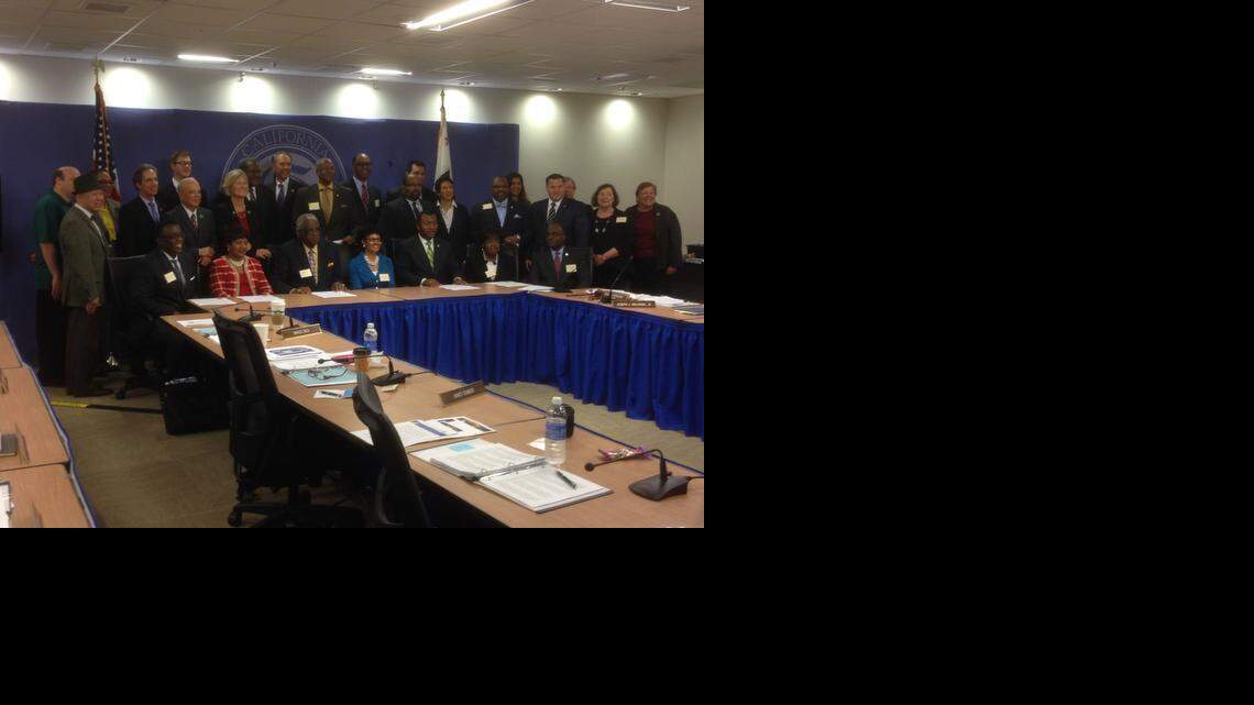 
Representatives from the California Community Colleges system and nine historically black colleges and universities pose for a photo after signing a new transfer agreement.
