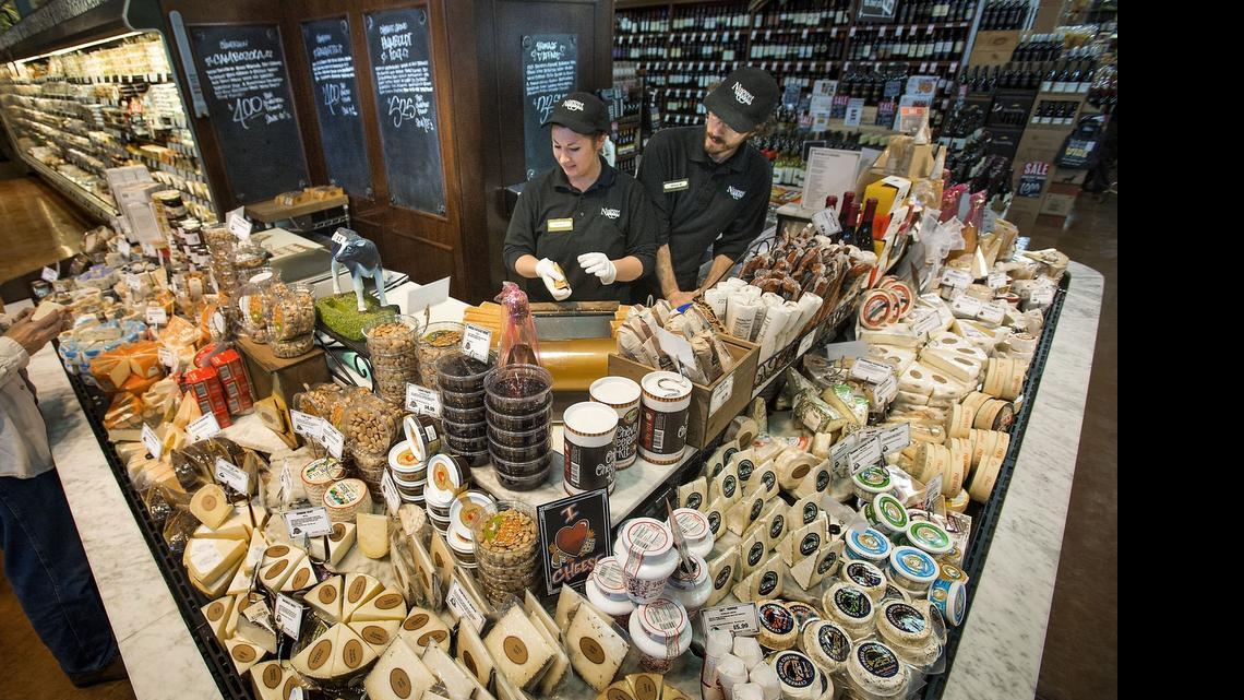 This Sacramento grocery store has the best cheese, Bee readers say. Is it your top pick?