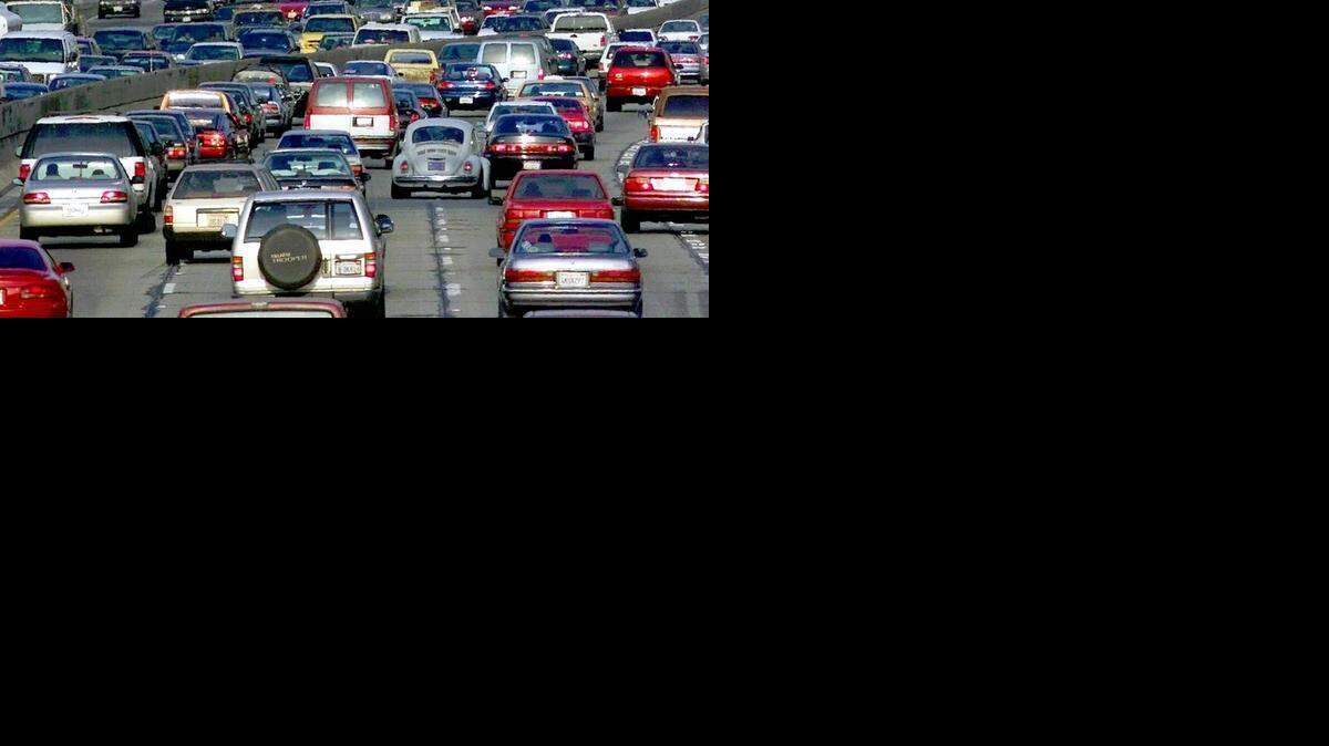 
Rush-hour commuters line up on the 110 freeway, Dec. 14, 2000, in Los Angeles.
