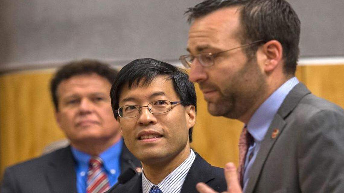 
Sens. Ben Allen, right, and Richard Pan discuss the amendments they made to SB 277 in order to win the approval of a Senate committee.
