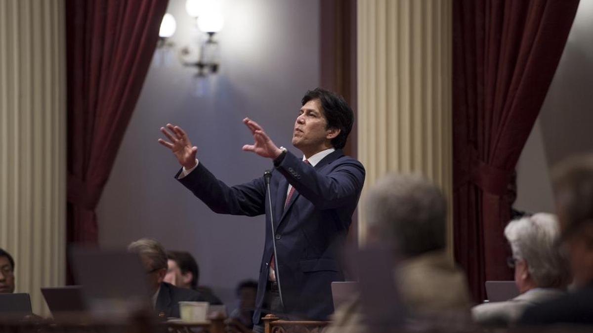 California Senate President Pro Tem Kevin de Leon speaks in chambers before the budget vote on Wednesday afternoon, June 15 2016 at the California State Capitol.