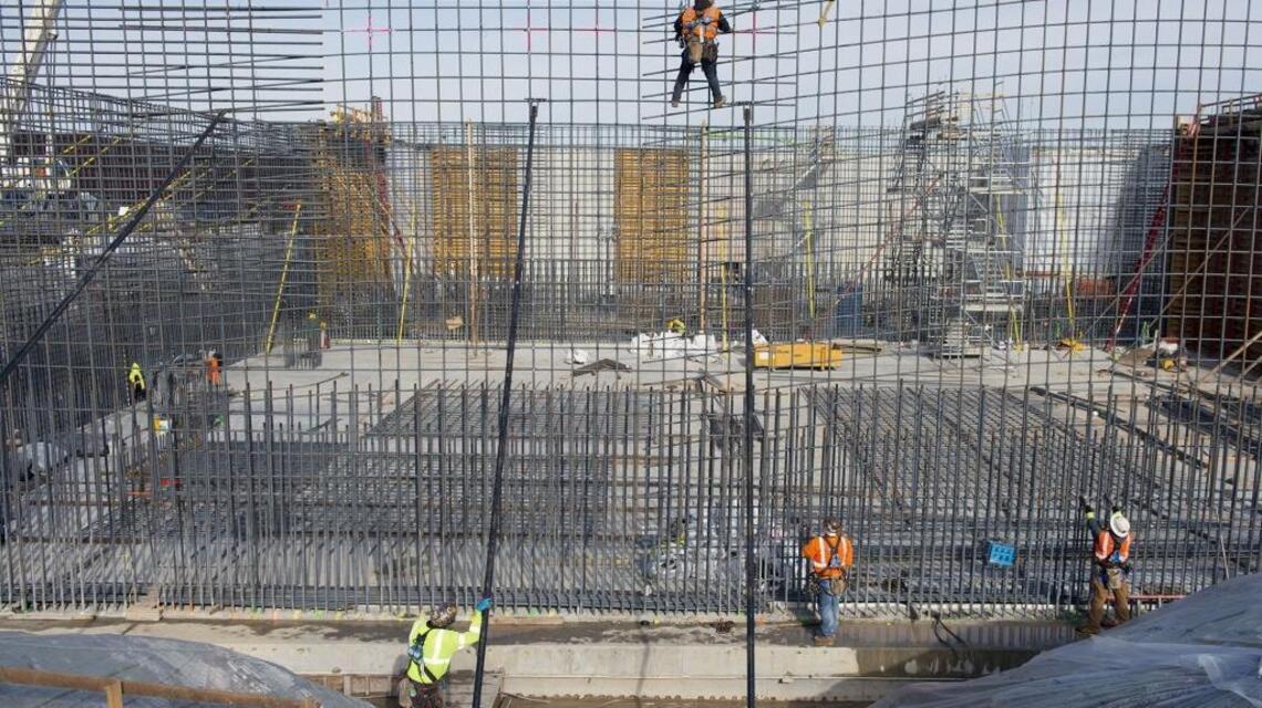 Workers’ compensation factions maneuver on bill