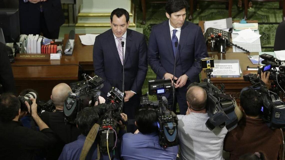 Rendon tires of Trump talk, while de León keeps ranting