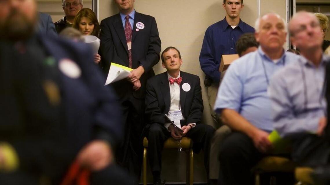 GOP Congress, Democratic Legislature use same tactics