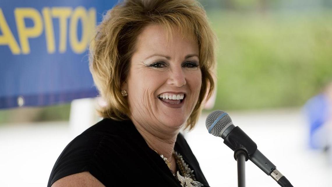 Assemblywoman Shannon Grove speaks at a rally at the State Capitol in 2014.