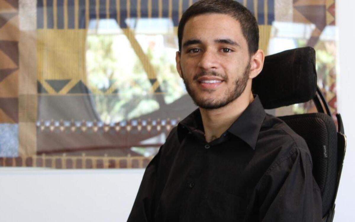 
Devin Johnson suffered a devastating neck injury before contacting the Department of Rehabilitation in 2013. He’s now working toward an accounting degree.
