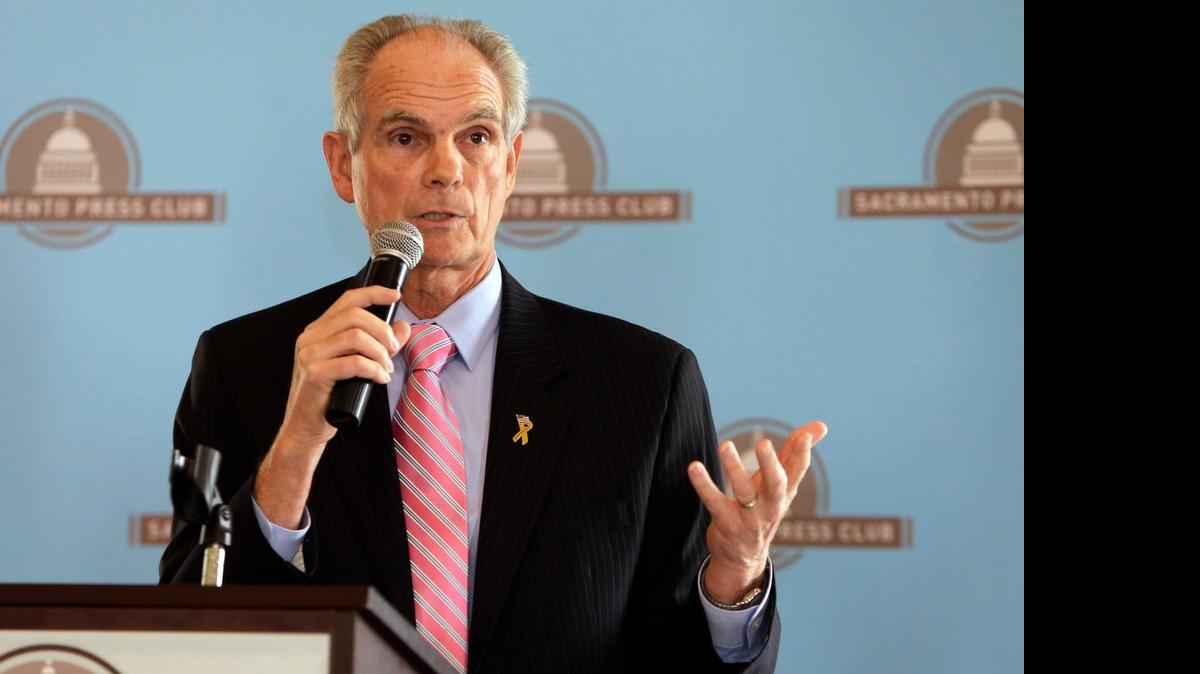 
San Jose Mayor Chuck Reed talks about public employee pensions at the Sacramento Press Club in 2014.
