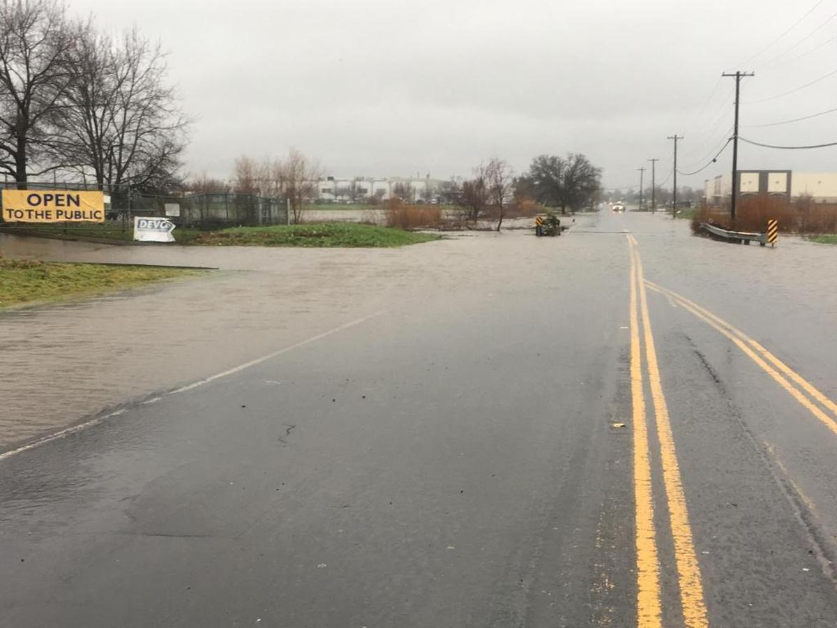 Raley Boulevard, north of Interstate 80 bewteen Santa Ana and Vinci avenues in Sacramento, is flooded.
