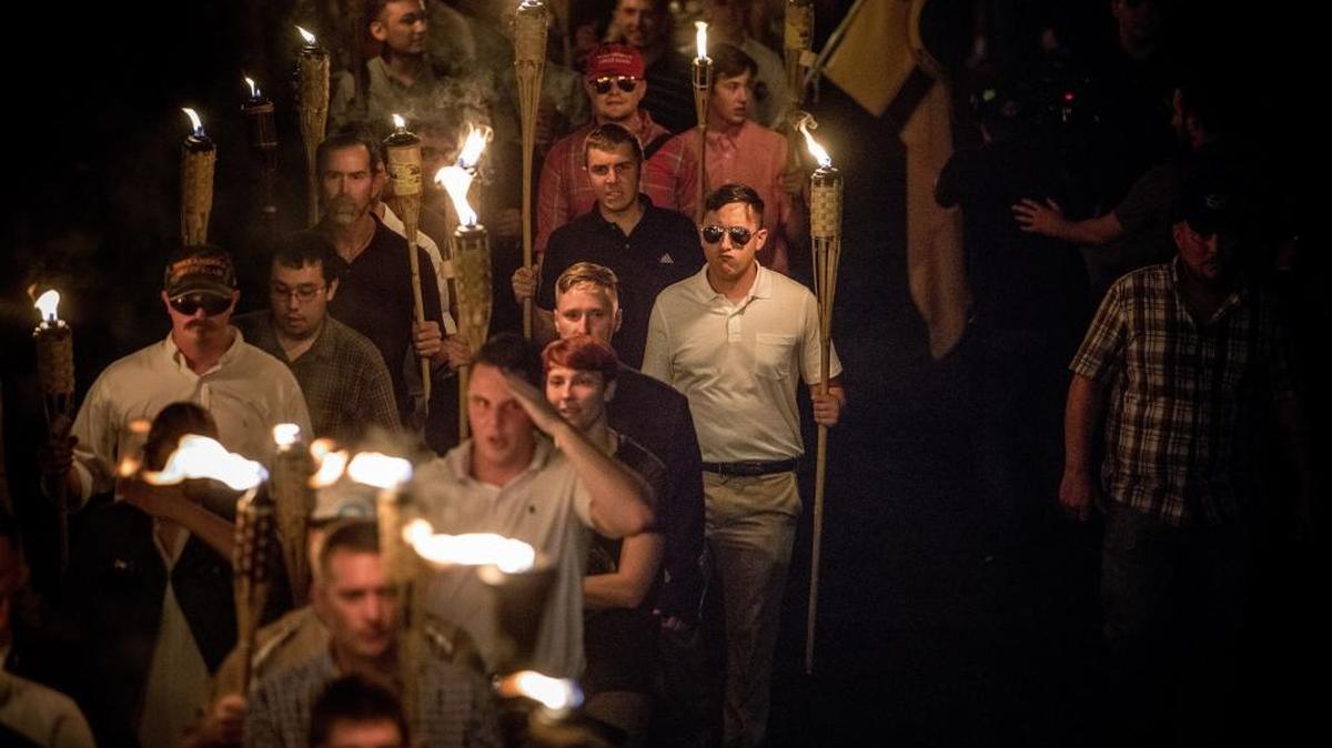 Chanting “White lives matter!”You will not replace us!” and “Jews will not replace us!” several hundred protesters carrying torches marched in a parade through the University of Virginia campus in Charlottesville, Va.