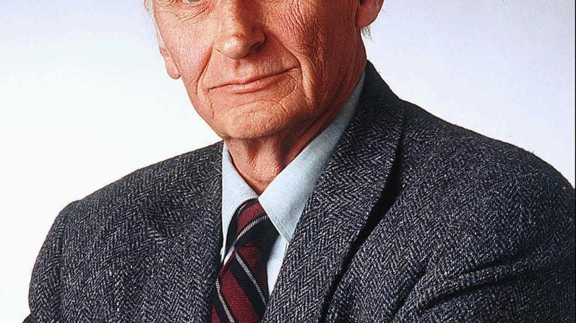 Columnist Mike Royko wrote that Jerry Brown was attracting “the moonbeam vote” when he ran for his party’s presidential nomination in 1976.