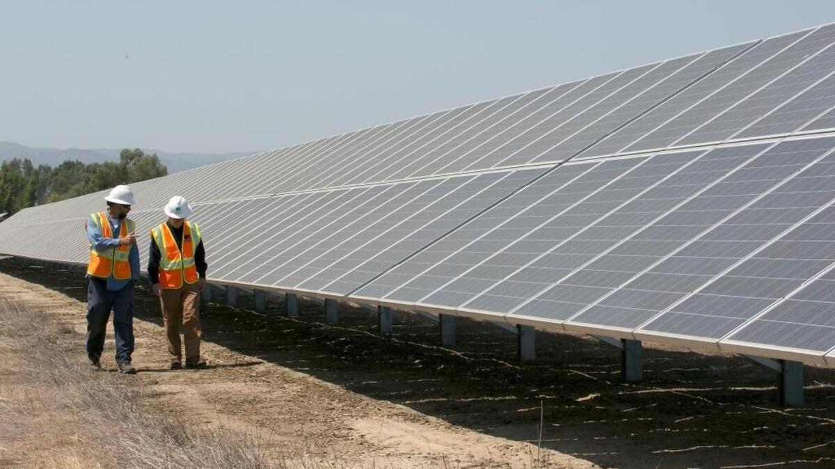 A PG&E solar plant in Vacaville. Although it gets one third of its energy from renewable sources, PG&E opposes SB 100, which requires utilities to get all of their energy from solar, wind and other renewables.