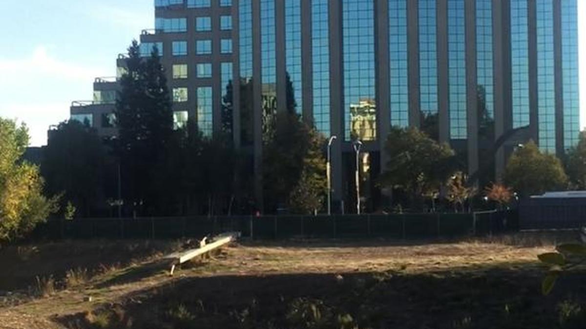 Sacramento has many vacant lots. Too many. This one, at Fourth and L streets is the author’s nominee for a friendly new contest being held by The Sacramento Bee’s opinion page.