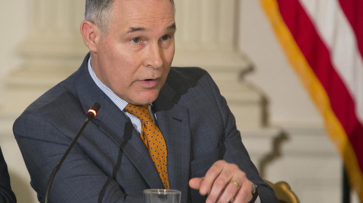 Environmental Protection Agency Administrator Scott Pruitt announced Monday that it is rolling back fuel standards for cars and light trucks.