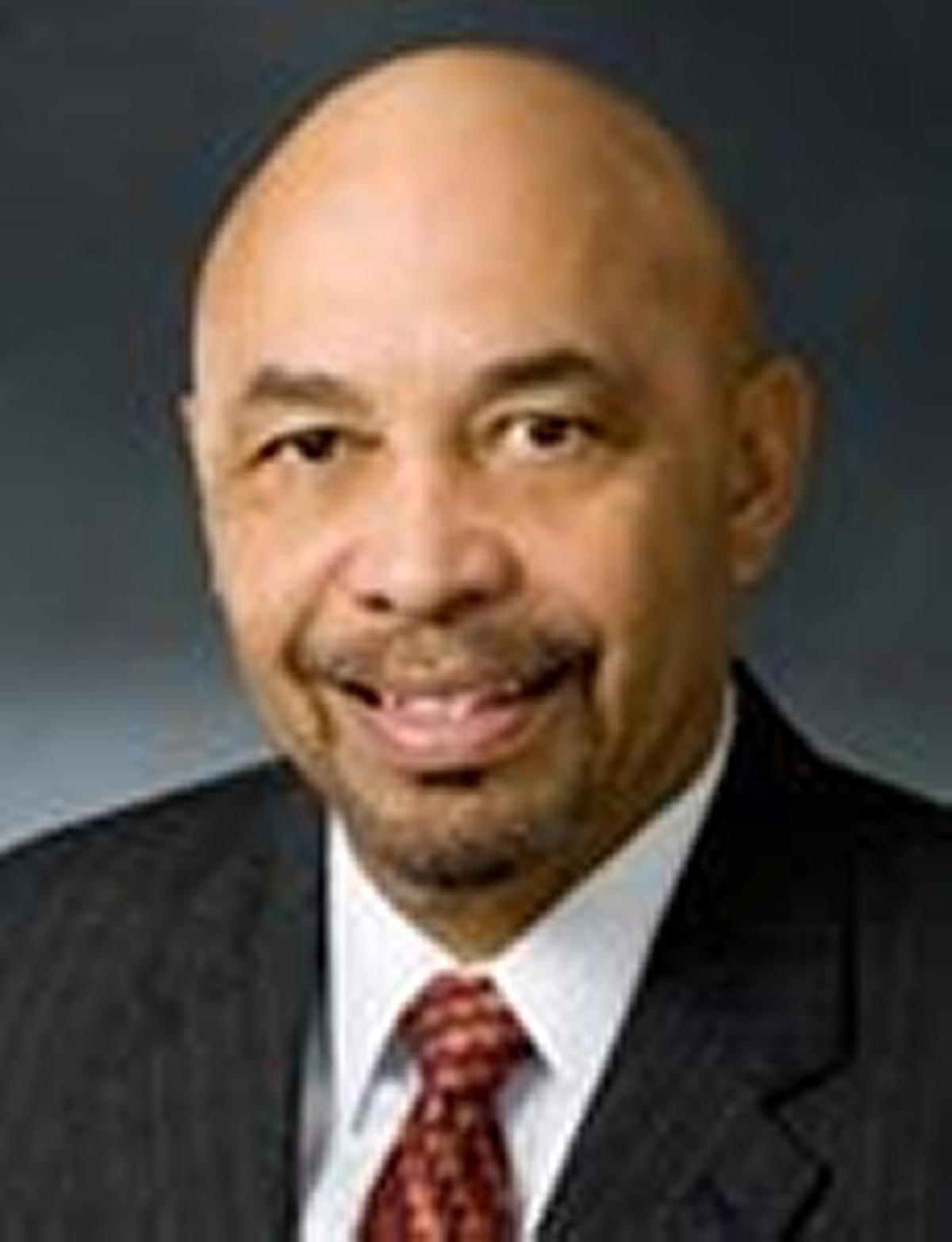 Larry Carr