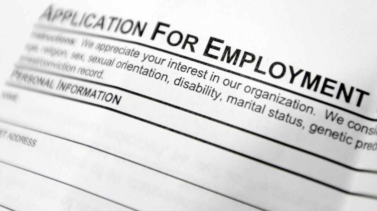 Mayor Darrell Steinberg is pushing more Sacramento employers to hire teenagers through his new Thousand Strong jobs program. Students from some of the most troubled neighborhoods in the city would have a shot at working year-round, hopefully gaining skills they can use in the future.