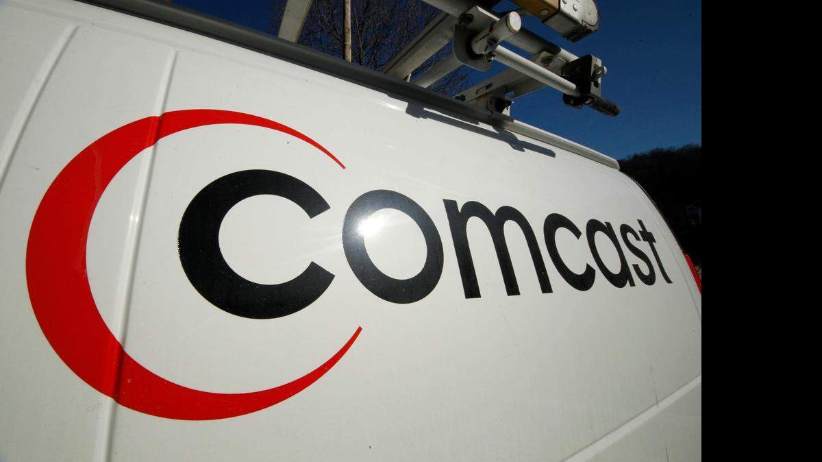 
Facing intense regulatory scrutiny, the cable giant Comcast decided this week to abandon its $45 billion takeover of Time Warner Cable. 
