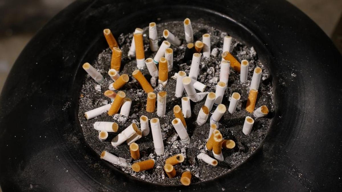 The CalPERS board should crush plans to reinvest in tobacco stock.