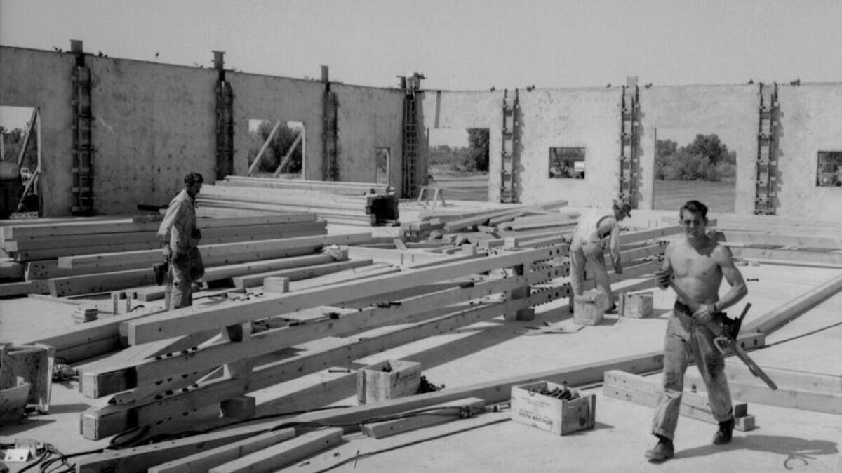 A 1951 photograph of the construction of the Aerojet site.