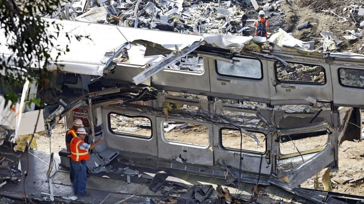Congress required anti-collision technology after the 2008 crash of a Metrolink commuter train and Union Pacific freight train in Chatsworth killed 25.