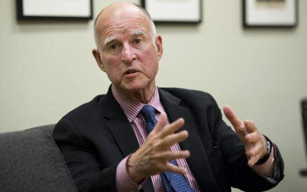 
California Gov. Jerry Brown meets with the Sacramento Bee Editorial Board in May 2014.
