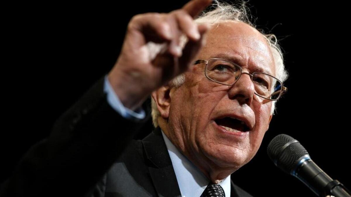 A letter writer would like to see Democratic presidential candidate Sen. Bernie Sanders and Republican presidential candidate Donald Trump debate before the California primary.