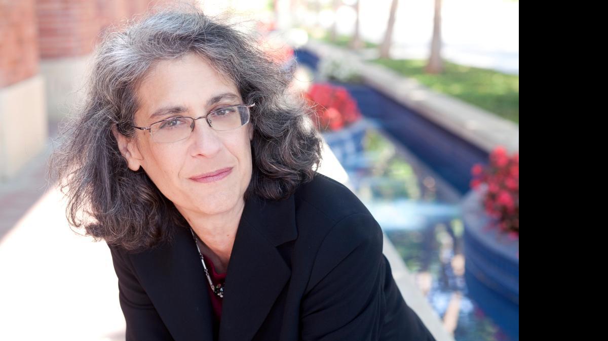 
Elyn Saks is an author, recipient of a $500,000 MacArthur Foundation “genius grant” and advocate for compassionate treatment of the mentally ill.
