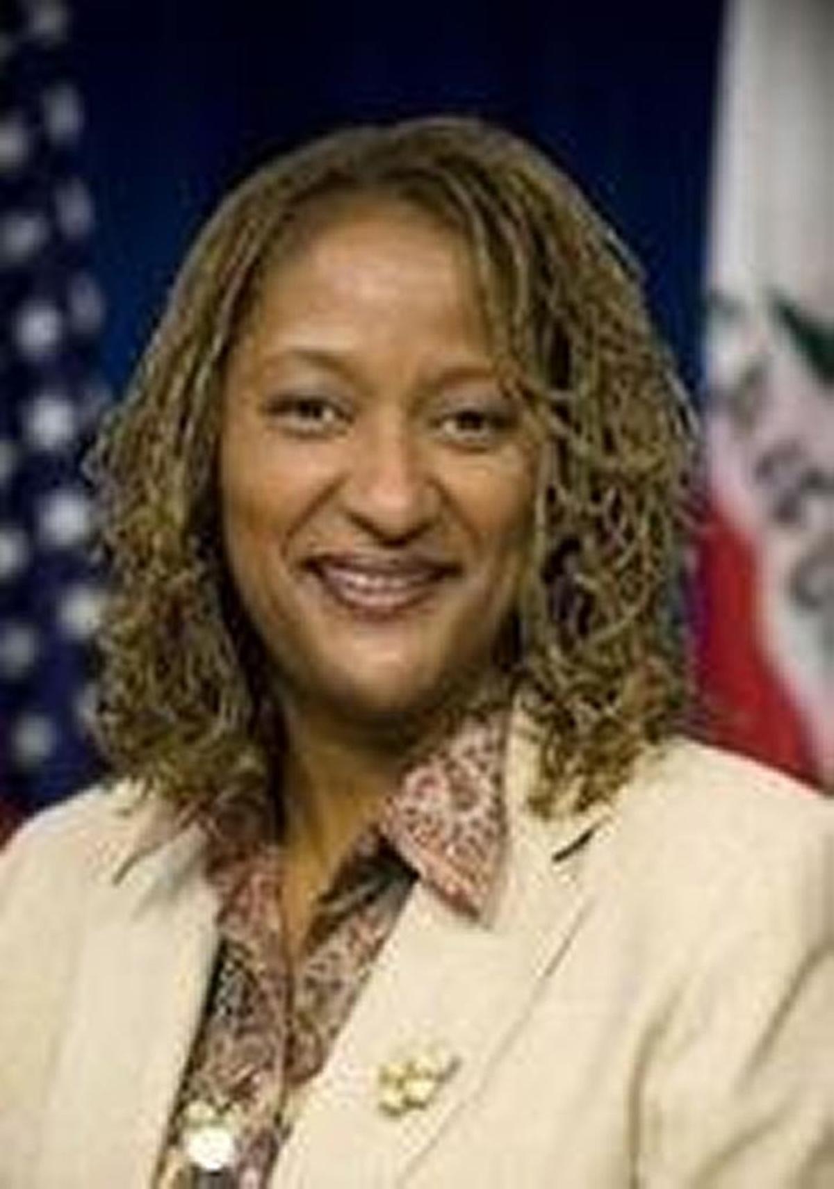 Holly Mitchell