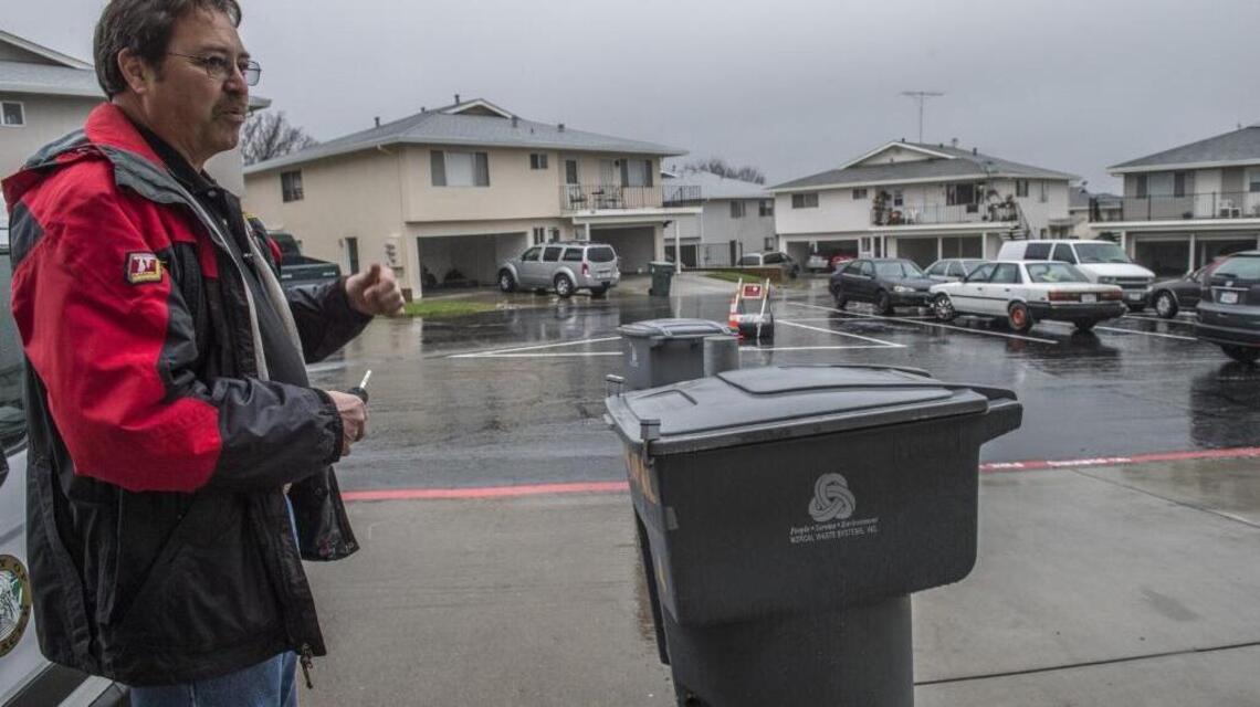 Too many California homeowners associations are running amok. Here’s a bill to rein them in