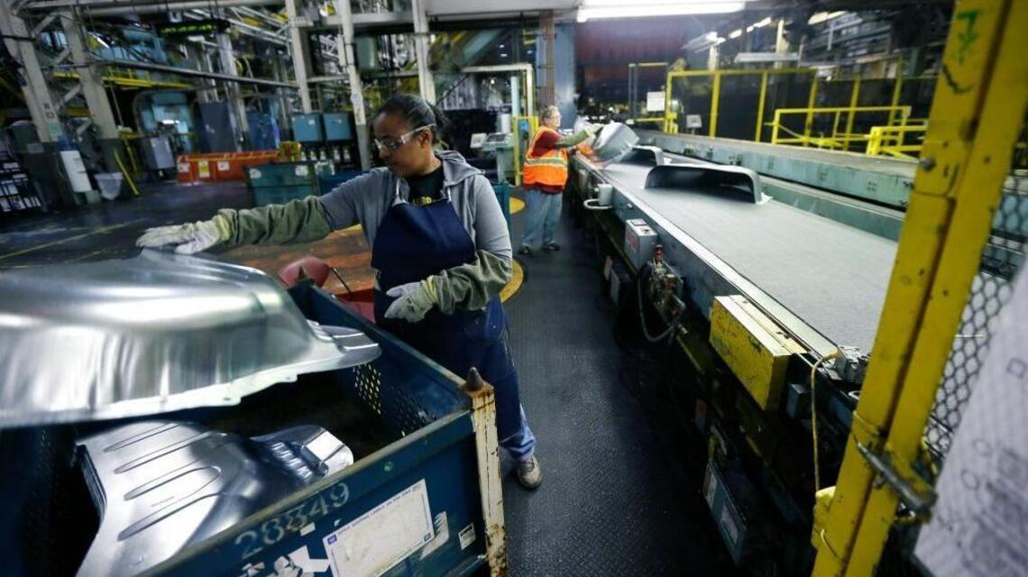 UAW wants to build lots of electric vehicles, but for fair wages