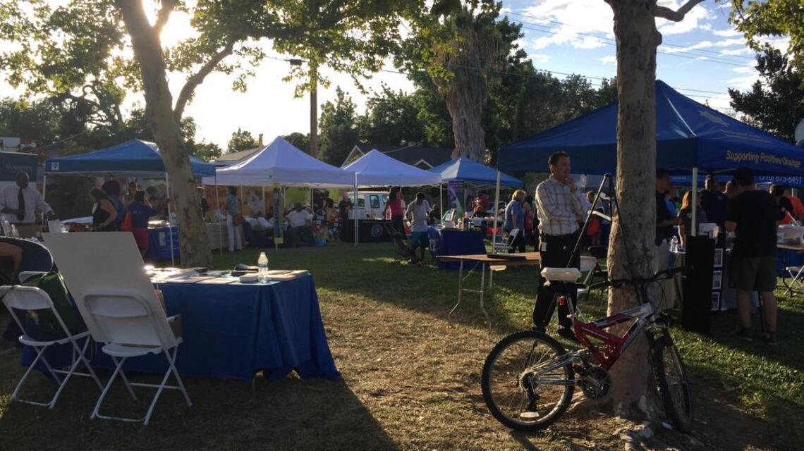 Erika D. Smith: Police gather at park to bridge gaps